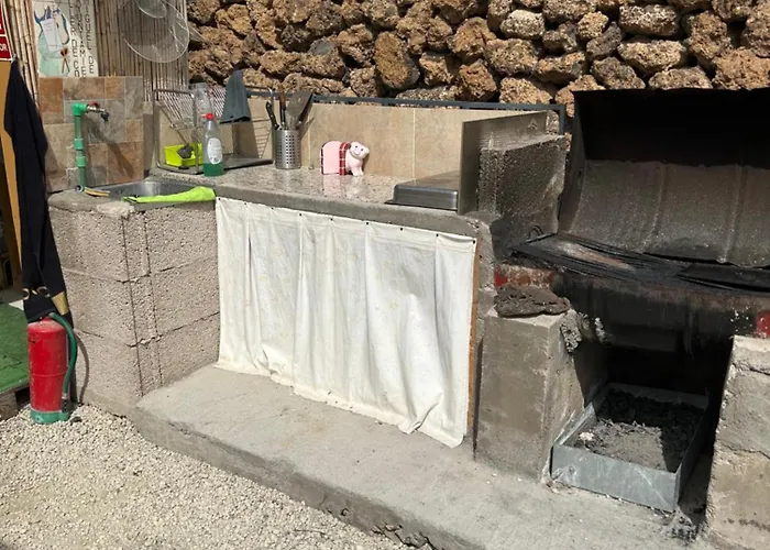 El Pasil 2 * ארונה